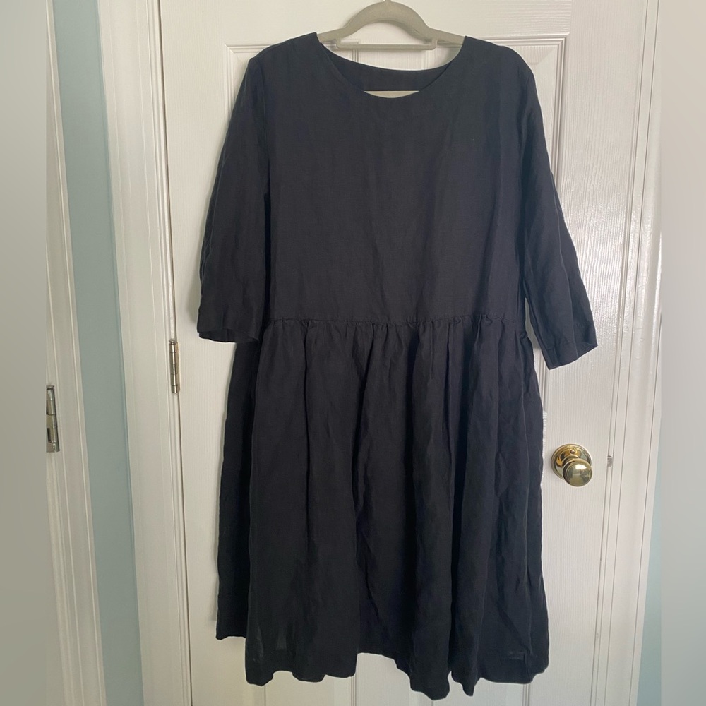 Black Linen Lenok Linen Smock Dress